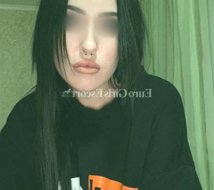 11 perfiles de escorts en Gan, Costa de Marfil. Explora chicas, servicios, tarifas y reserva online. En domicilio y visita disponibles.