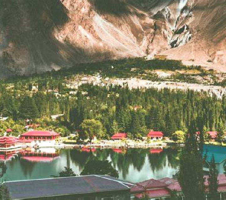 12 perfiles de escorts en Barsingerhorn, Países Bajos. Explora chicas, servicios, tarifas y reserva online. En domicilio y visita disponibles.