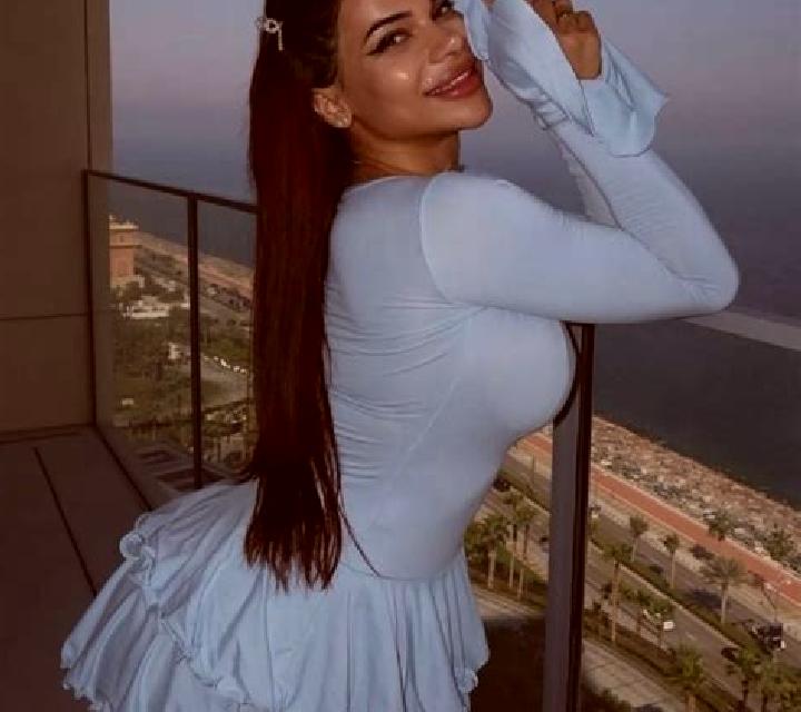 14 perfiles de escorts en Roby, Estados Unidos. Explora chicas, servicios, tarifas y reserva online. En domicilio y visita disponibles.