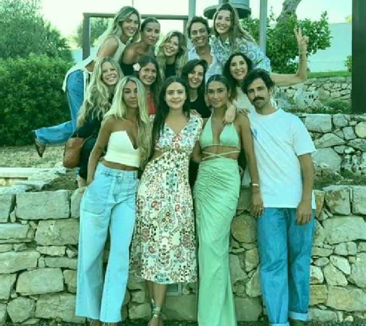 15 perfiles de escorts en Limosano, Italia. Explora chicas, servicios, tarifas y reserva online. En domicilio y visita disponibles.