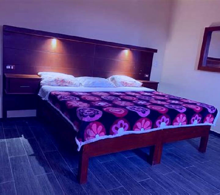 8 perfiles de escorts en Lowicz, Polonia. Explora chicas, servicios, tarifas y reserva online. En domicilio y visita disponibles.