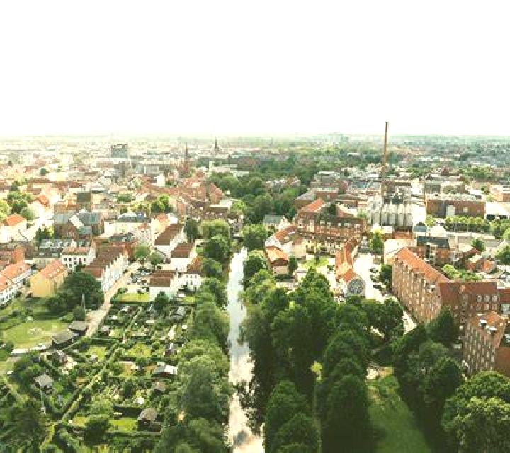 escort Lynnview