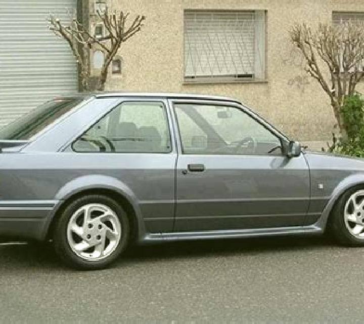 escort Simister