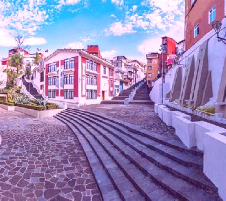Escorts Baracoa, Cuba — Chicas y putas locales