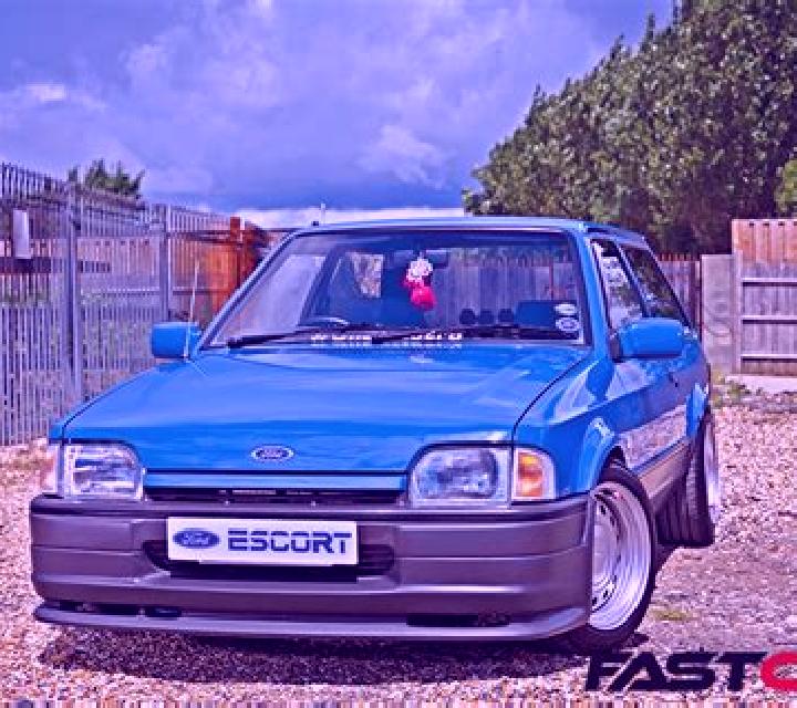 Escorts Escoutoux, Francia — Chicas y putas locales