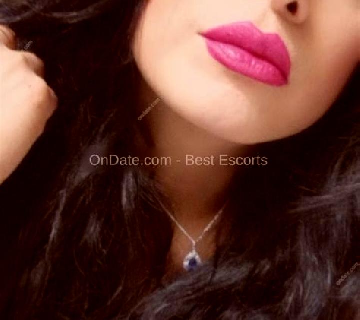 Escorts Trinity, San Cristóbal y Nieves — Chicas y putas locales