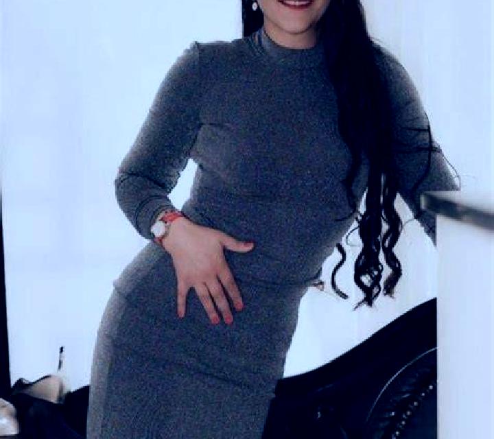 Giulia, 27 — Escort en Barsac, Francia