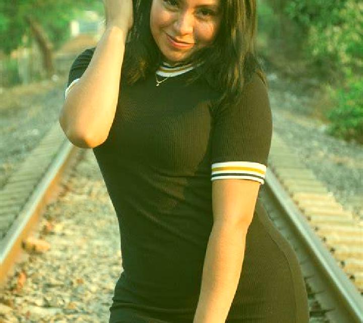 Manuela, 22 — Escort en Cucuron, Francia
