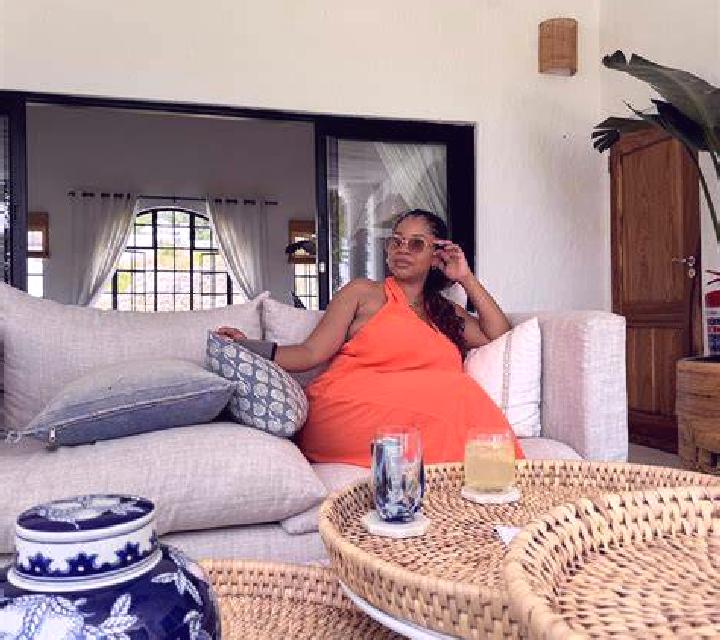 Sofía, 20, acompañante rubia de ojos oscuros y etnia india basada en Borlu. Ofrece Beso francés profundo, Experiencia de novia, Chica de fiesta, Masaje, Stri...