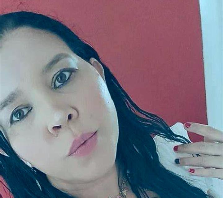 Sofía, 21, acompañante rubia platino de ojos grises y etnia eslava basada en Parys. Ofrece BDSM, Masaje erótico, Noche completa, Francés natural. Disponible ...