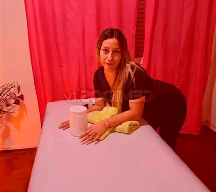 Sofía, 28, acompañante castaño claro de ojos ámbar y etnia mediterránea basada en Bispingen. Ofrece Cita de cena, Dominación, Noche completa, Striptease. Dis...