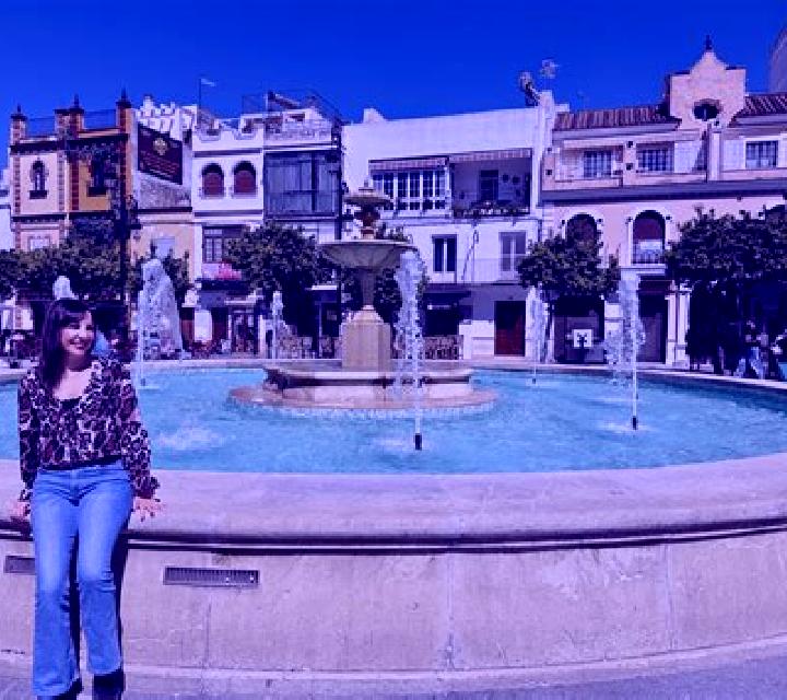 Sofía, 29, acompañante negra de ojos azules y etnia asiática basada en Brotterode. Ofrece Masaje erótico, Acompañante de viaje, Juego de roles, Noche complet...