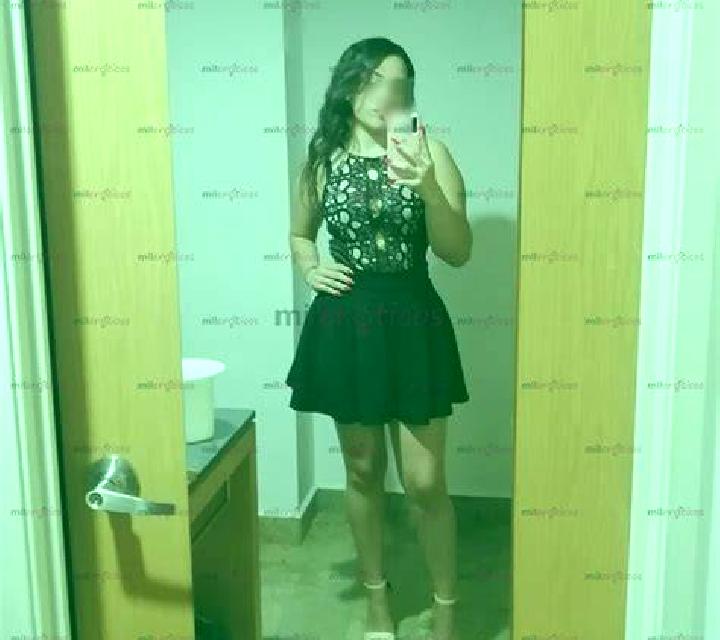 Sofía, 37, acompañante negra de ojos grises y etnia europea basada en Les Ormes. Ofrece 69, Masaje de próstata, Chica de fiesta, Acompañante de viaje. Dispon...